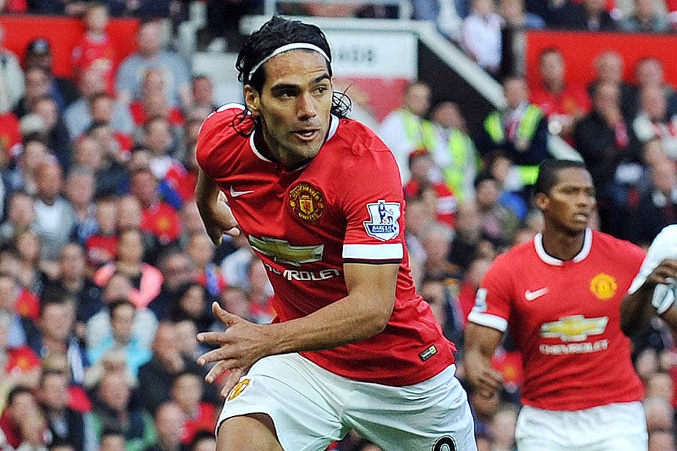 Falcão Garcia - Manchester United x QPR (Foto: Paul Ellis/AFP)