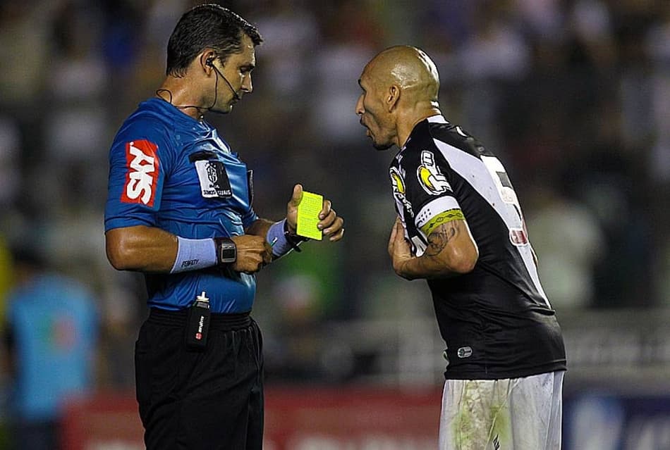 Vasco só empata com o ABC em São Januário (Foto: Paulo Sergio/LANCE!Press)