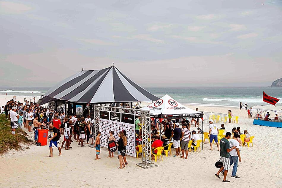 Minotauro promove evento de MMA e treinamento funcional na praia (Foto: Divulgação/ Fernando Azevedo)