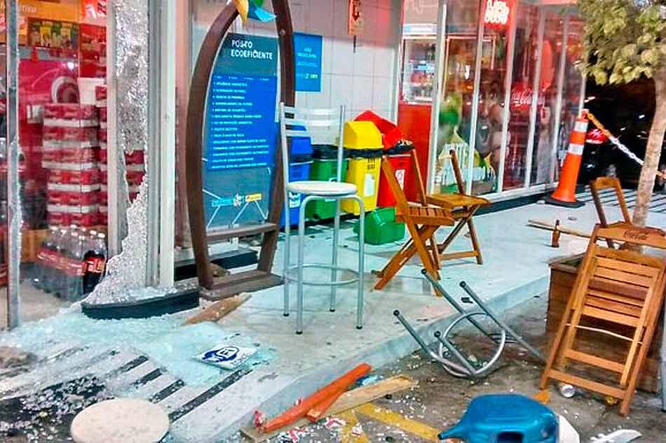 Briga de torcedores do Internacional (Foto: Arquivo Pessoal)