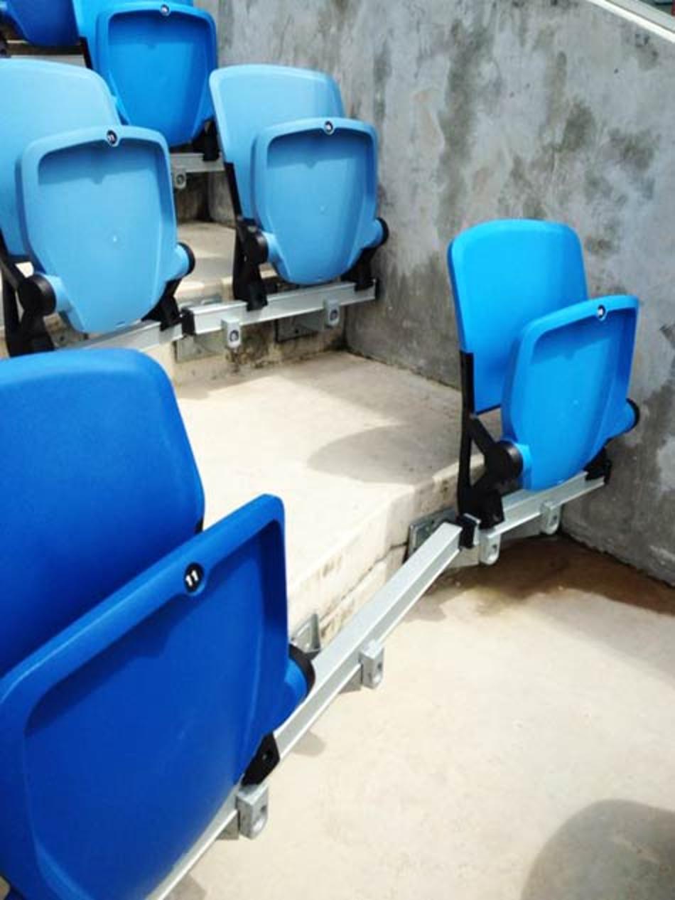Assento de torcedor não existe na Arena das Dunas (Foto: Reprodução)