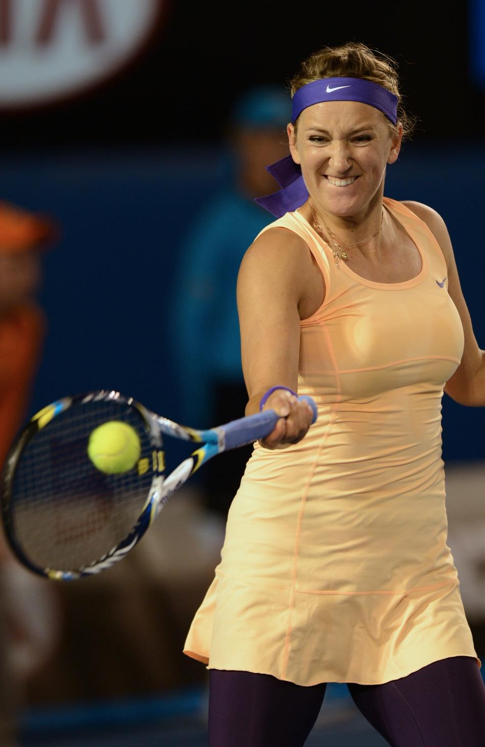 Azarenka vai às quartas e encara freguesa Kerber no Australian Open
