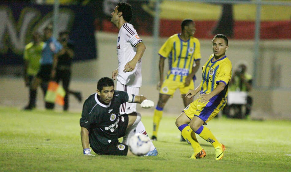 Fluminense perde para o Horizonte, no Ceará (Foto: Kid Junior/Photocamera)