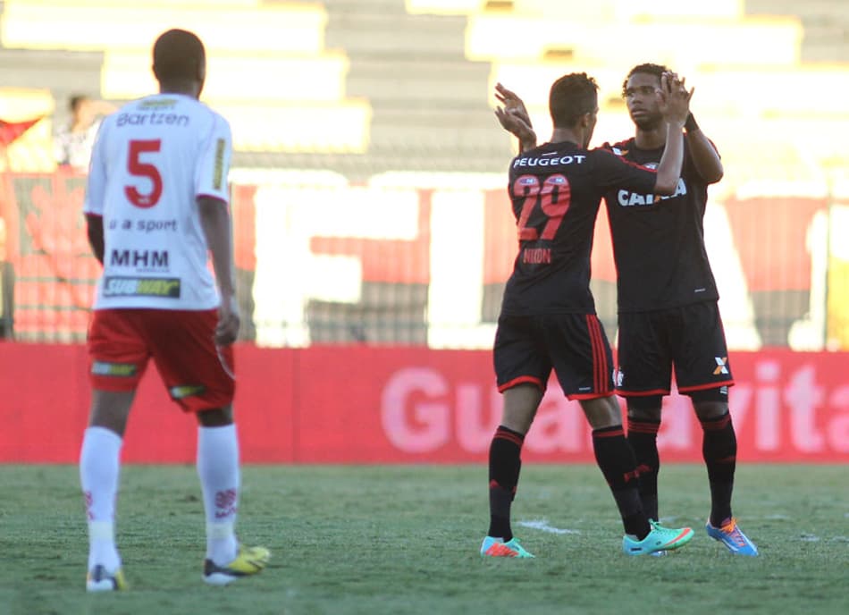Segundo Gol do Nixon - Flamengo x Bangu (Foto: Bruno de Lima/ LANCE!Press)