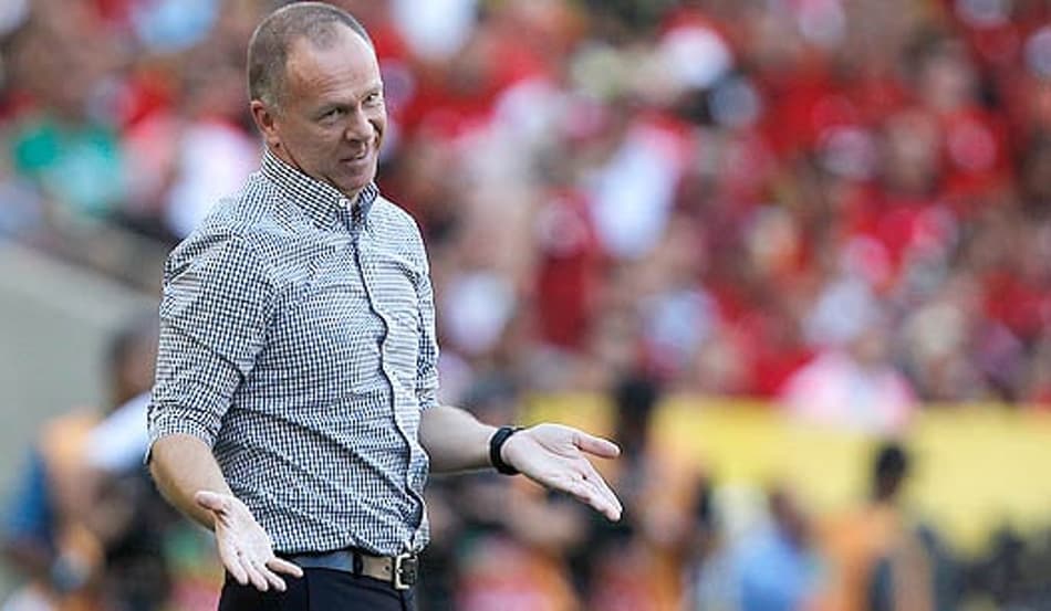 Com novidades, Mano relaciona 23 atletas para Cruzeiro pegar o Goiás