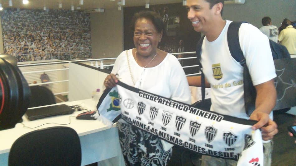 Ronaldinho - Loja do Galo (Foto: Frederico Ribeiro)