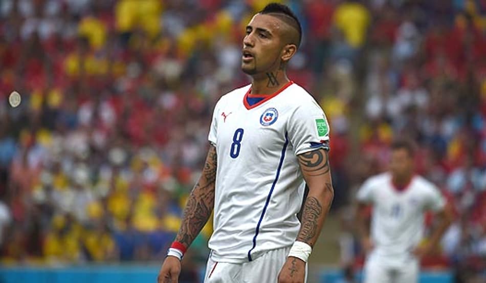 Arturo Vidal completa 10 anos na seleção do Chile
