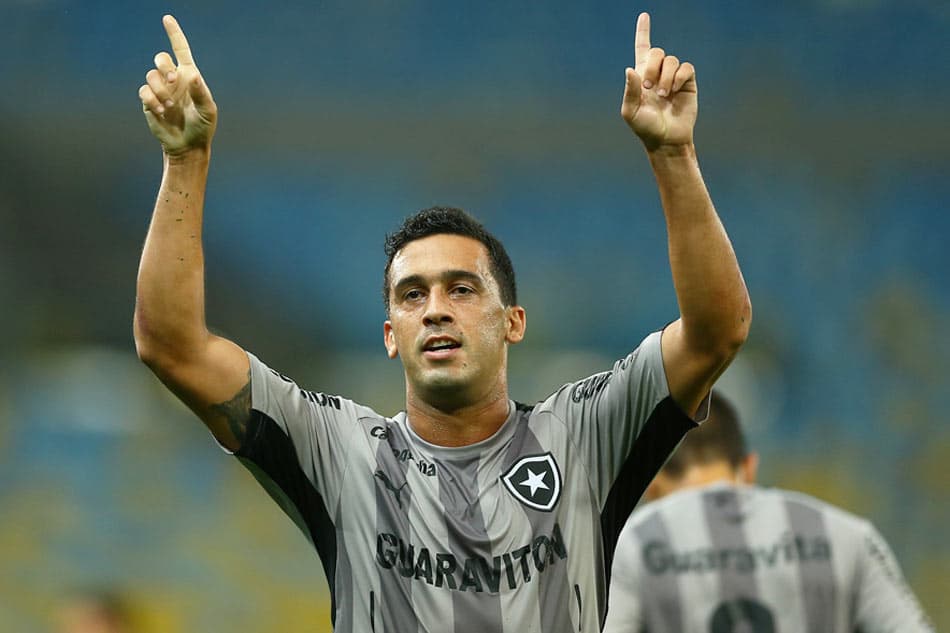Edilson - Botafogo x Cruzeiro, Campeonato Brasileiro (Foto: Bruno de Lima/LANCE!Press)