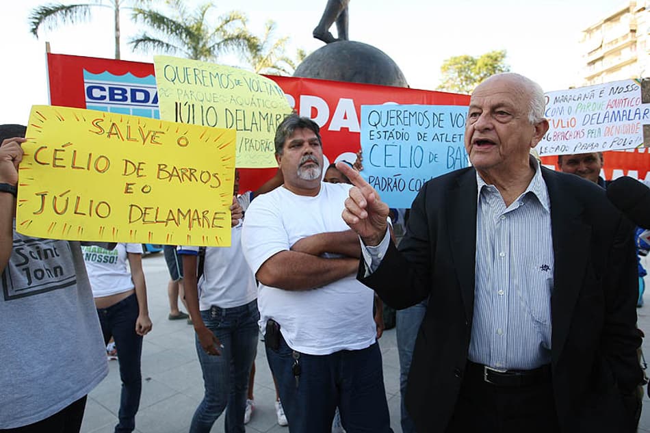 Esse cara é o Fred! Retorno do capitão contagia companheiros no Flu