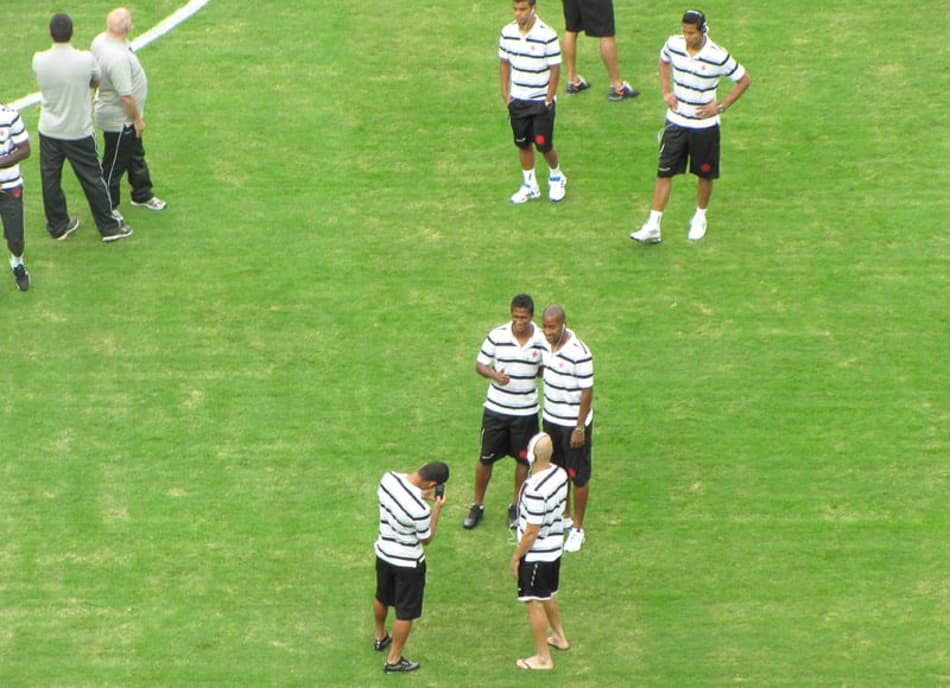 Após três vitórias, Paulo Nobre segura empolgação do Palmeiras