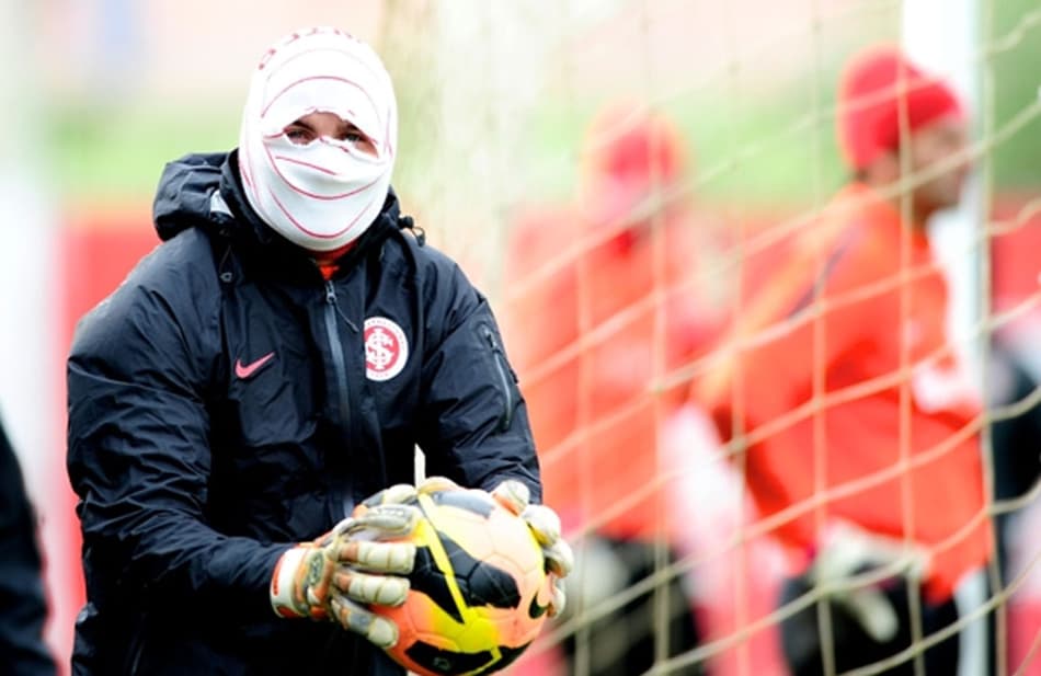 Sem frescura: Eguren revela clube do coração e lembra caso de doping