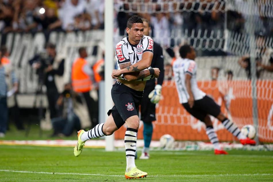 Corinthians x Goiás - Campeonato Brasileiro (Foto: Eduardo Viana/LANCE!Press)