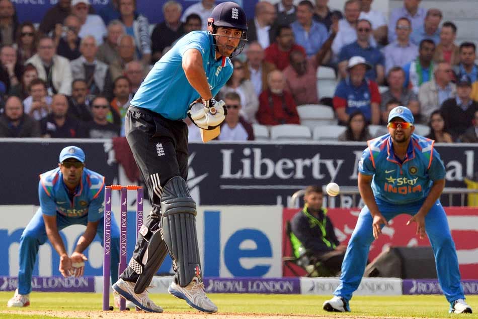 Singh Dhoni (Foto: Paul Ellis/AFP)