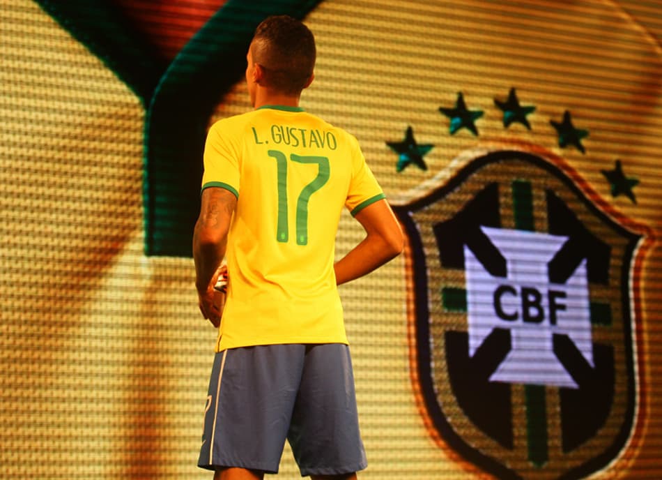 Camisa da seleção (Foto: Paulo Sergio/Lancepress!)