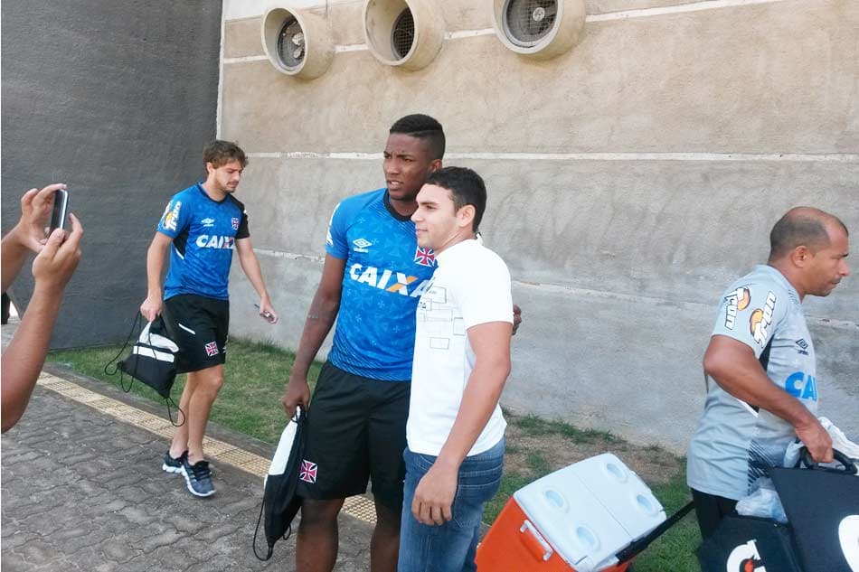 Treino do Vasco (Foto: Daniel Guimarães)