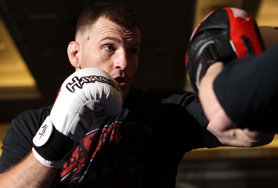 Desafiante de Werdum minimiza pressão de torcida brasileira