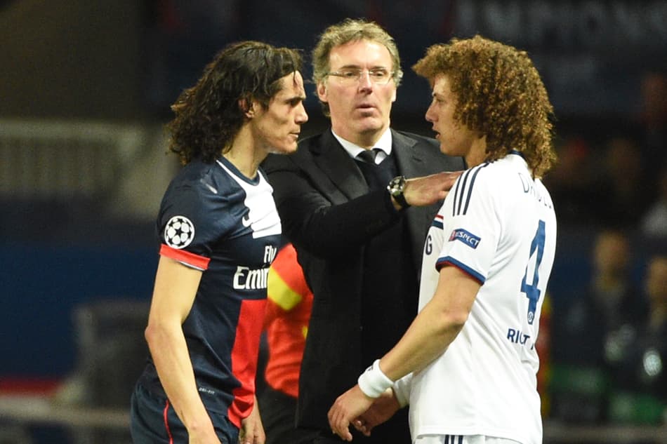 Paris Saint-Germain x Chelsea - David Luiz e Cavani (Foto: Martin Bureau/ AFP)