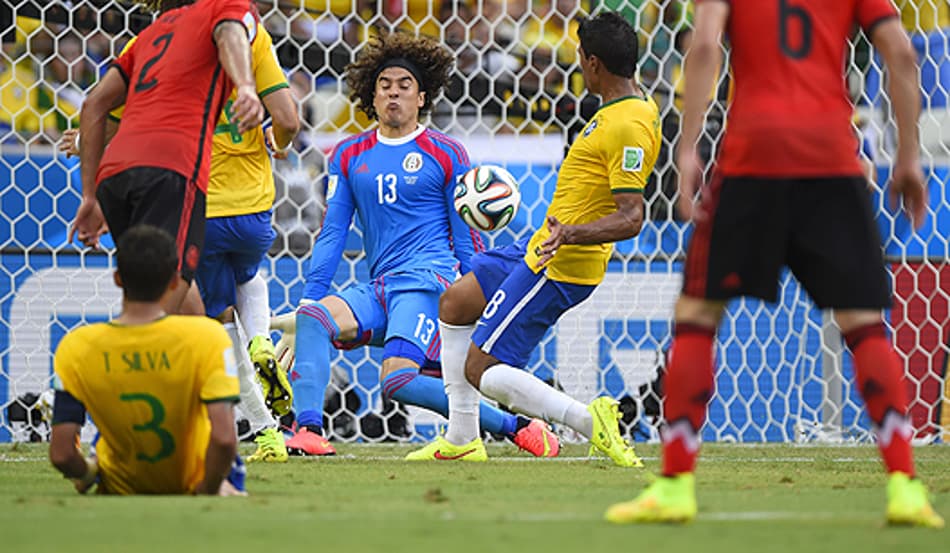 Ochoa afirma que goleada sofrida diante do Chile ainda é um trauma para o México