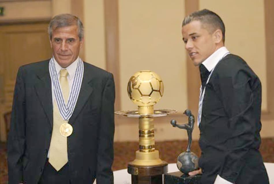 Bottinelli treina pela primeira vez com bola em Londrina