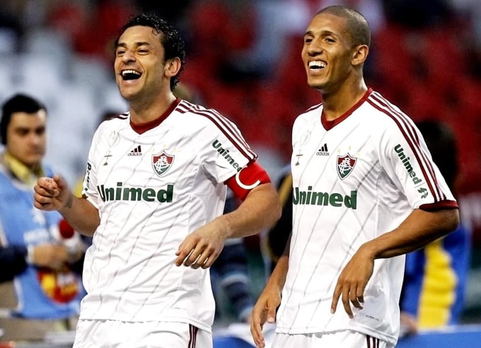 Bruno Rodrigo prioriza a Europa e Santos 'revida' queixa de empresário