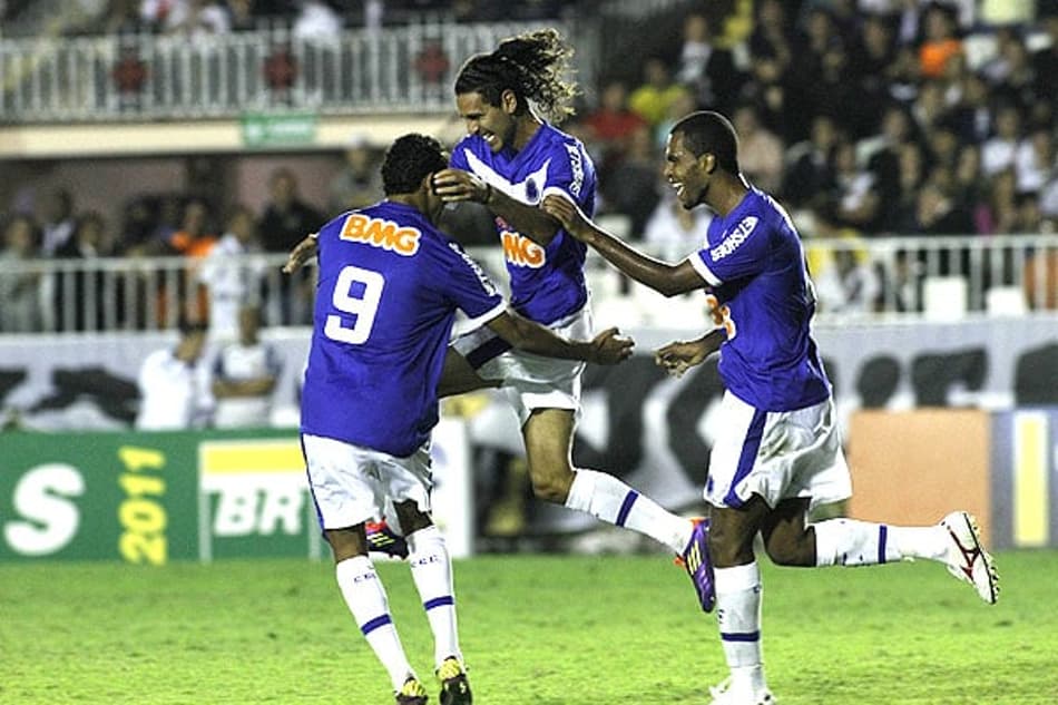 Verdão vence Dragão, chega ao G4 e espanta ‘fantasma’