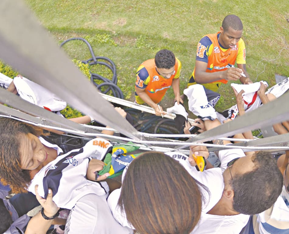 Campeões mundiais com a Seleção, jovens estão em dívida no São Paulo