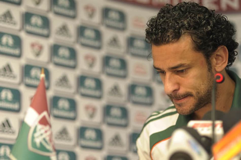 Falta de confiança dos companheiros barrou Renan, que não reclamou