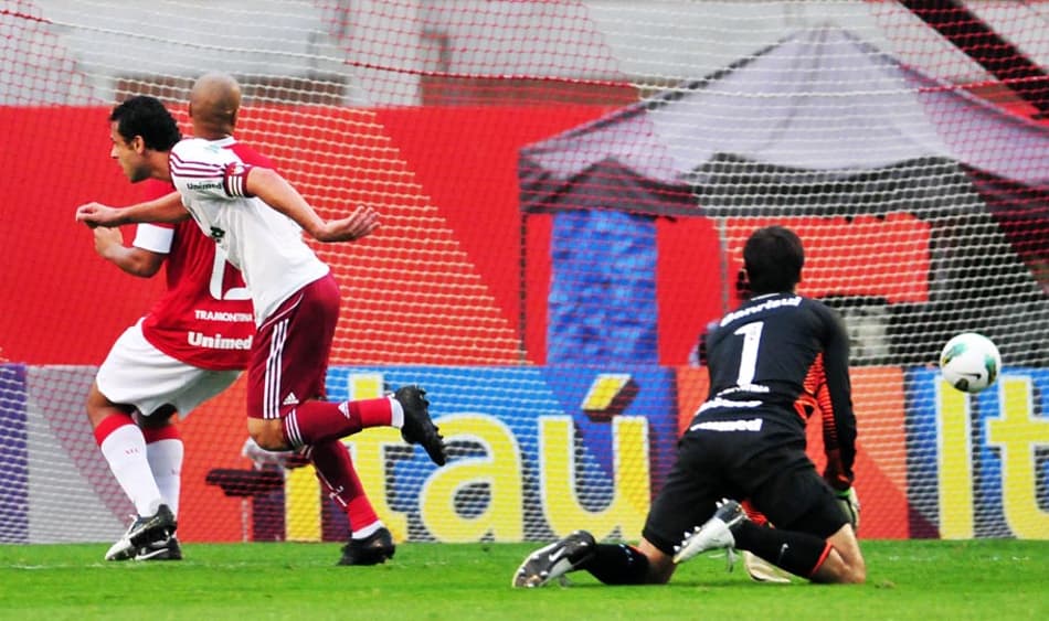 As imagens de Internacional 0 x 1 Fluminense (Foto: Ricardo Rímoli)