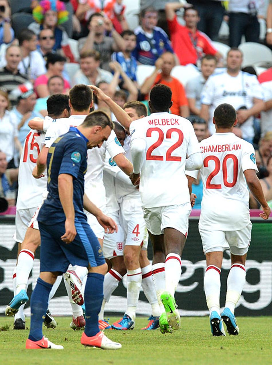 Gol da Inglaterra (Foto: Patrick Hertzog/AFP)