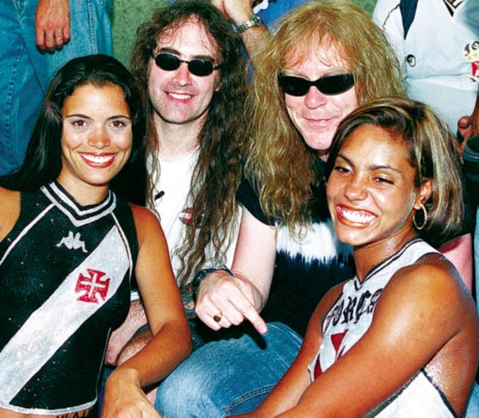 Vasco encara Cruzeiro no embalo do rock