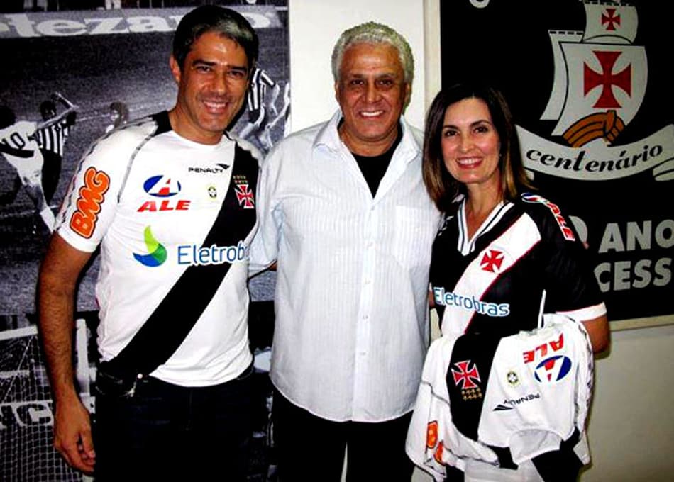 William Bonner, Roberto Dinamite e Fátima Bernades (Foto: Reprodução/Facebook)