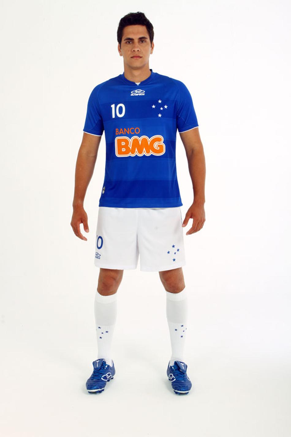 Novo uniforme do Cruzeiro (Foto: Divulgação/VIPCOMM)