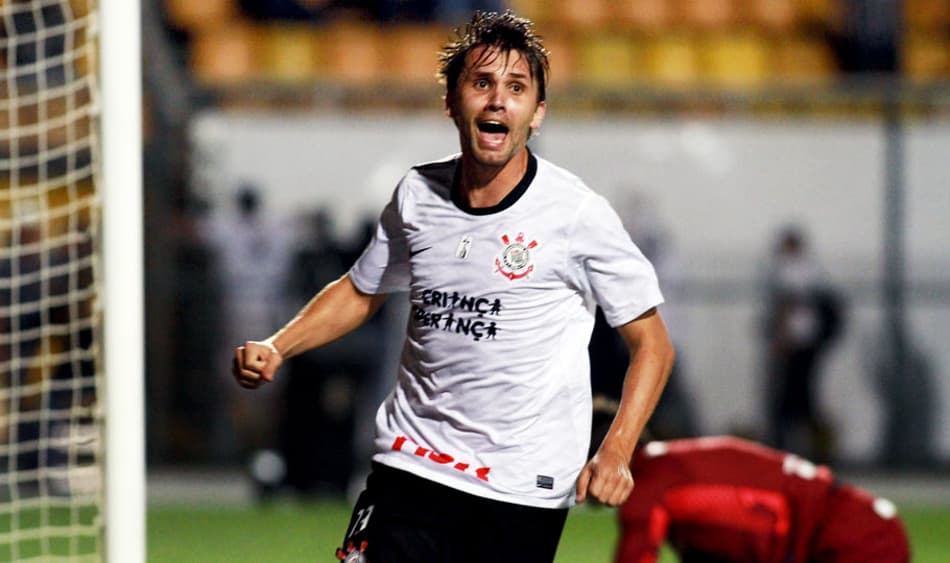 Fabiana Murer tenta se recuperar em Estocolmo