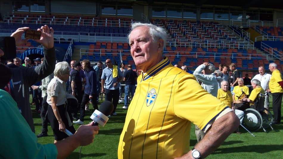 Bengt Gustavsson, o jogador que levou o chapéu de Pelé na final da Copa de 1958 (Foto: Rafael Valesi)