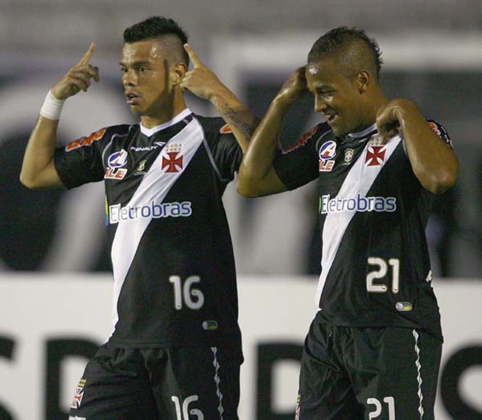Com boa base, 2012 será de poucos reforços no Vasco