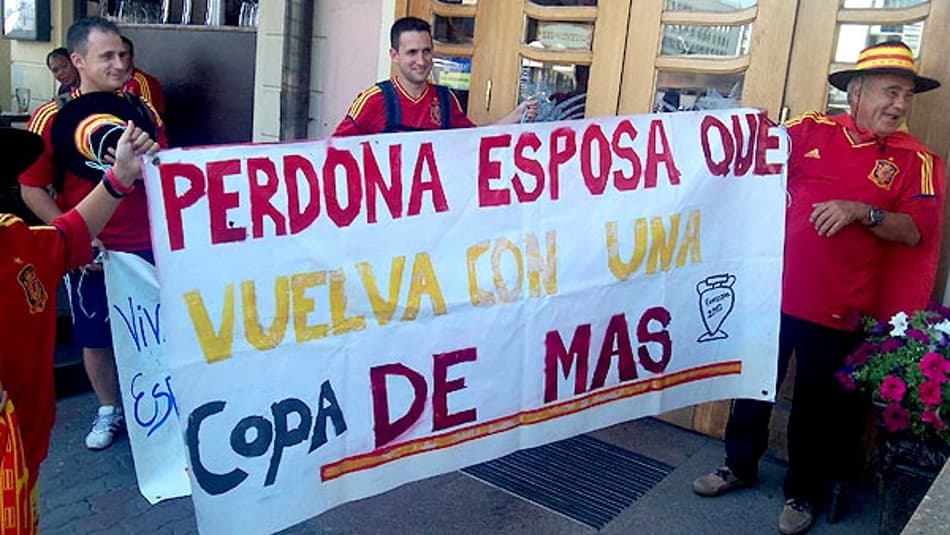 Torcedores antes da final da Eurocopa (Foto: Rodrigo Cerqueira)