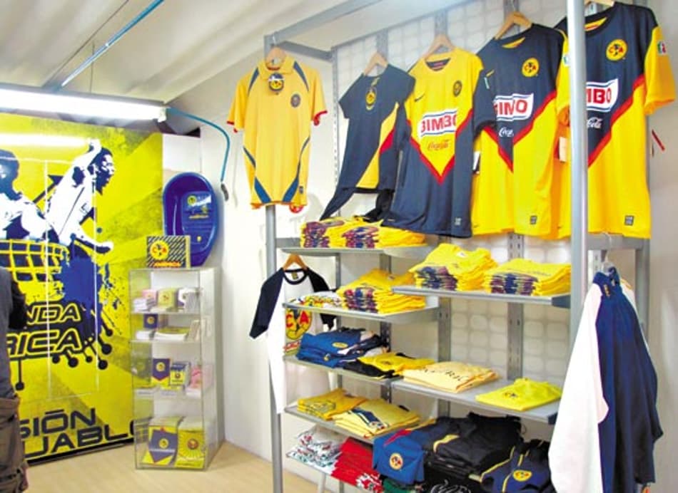 Produtos do América-MEX (Foto: Bruno Braz)