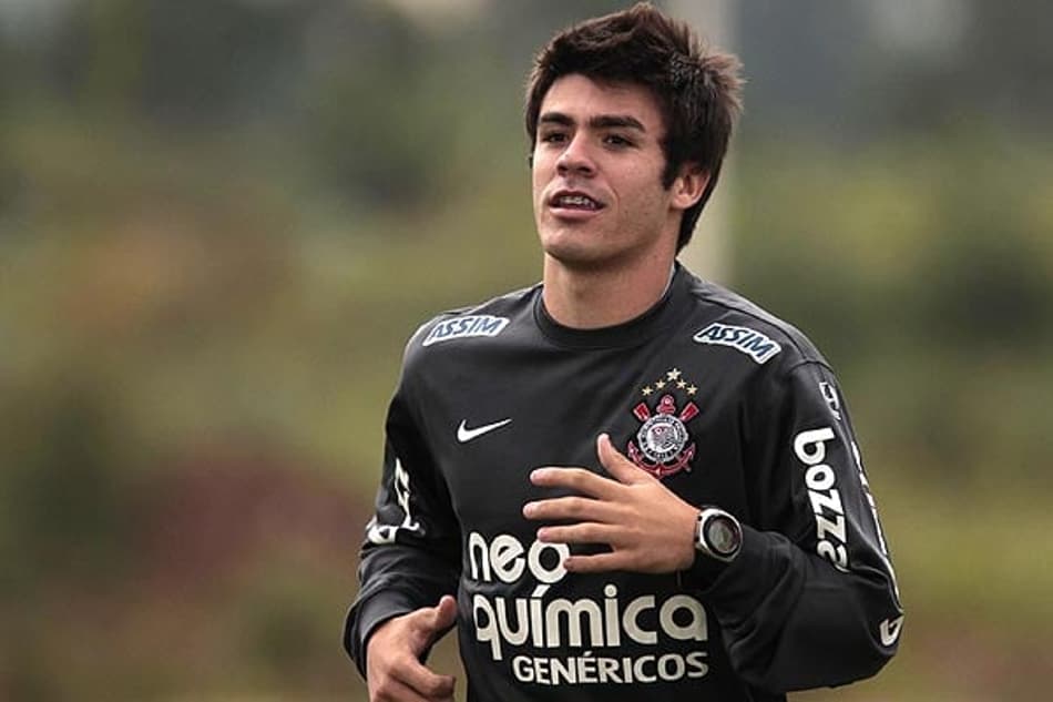 De olho no tricampeonato olímpico, Walsh e May reeditam dupla