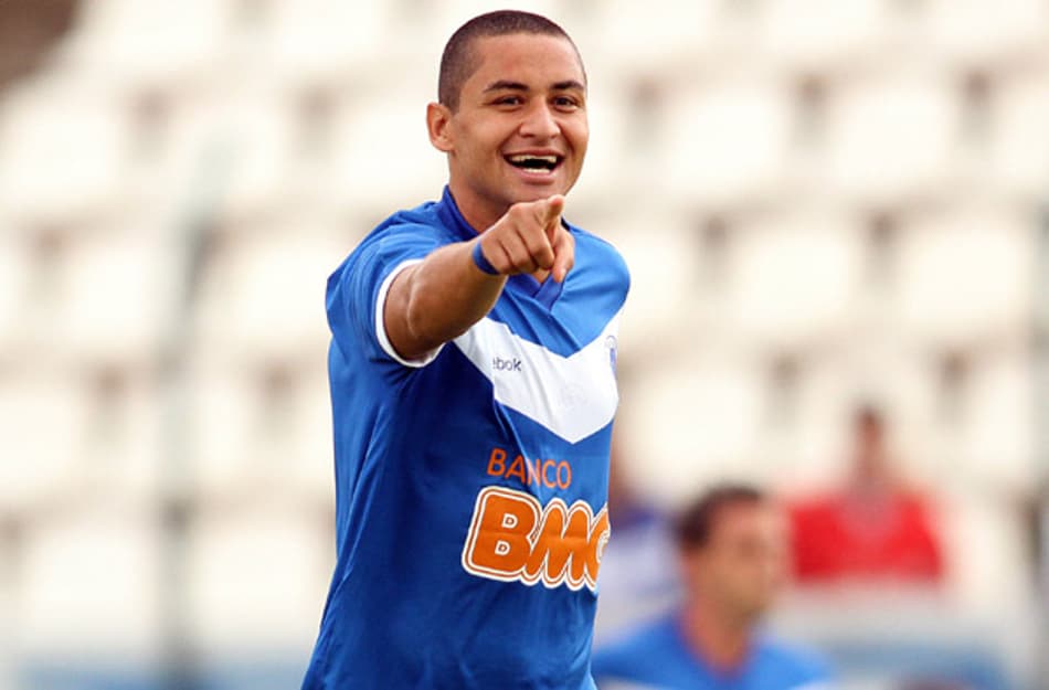 TR - Democrata x Cruzeiro - Wellington Paulista (Foto: Ramon Bitencourt)