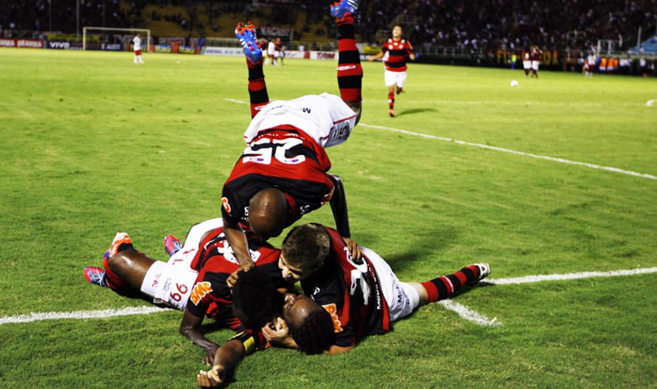 As imagens de Flamengo 2 x 0 Náutico (Foto: Paulo Sérgio)