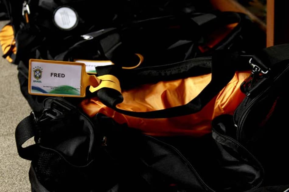 FOTO: Fred já tem bolsa personalizada na Seleção