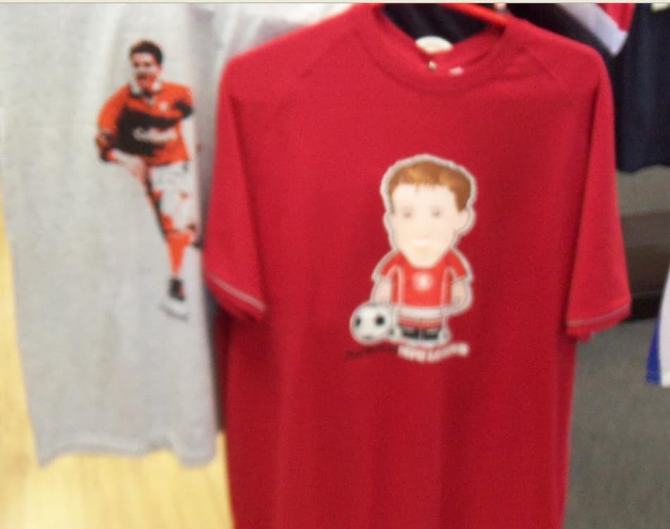 Camisas Juninho Paulista (Foto: Valdomiro Neto)