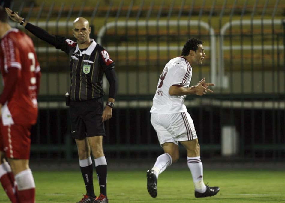 Fluminense sofre no fim, mas vence o Náutico em Volta Redonda