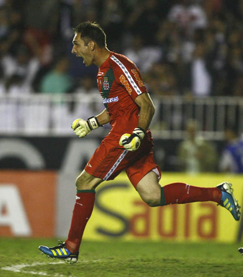 Vasco empata com Bahia nos acréscimos em casa