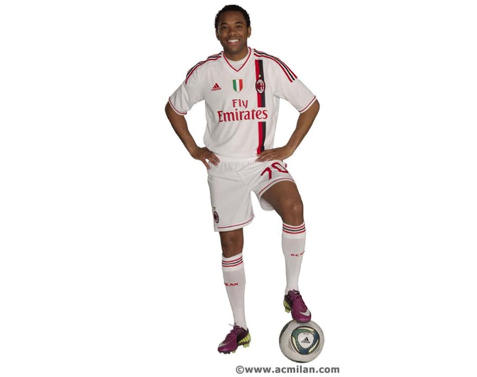 Novo uniforme do Milan (Foto: Divulgação)