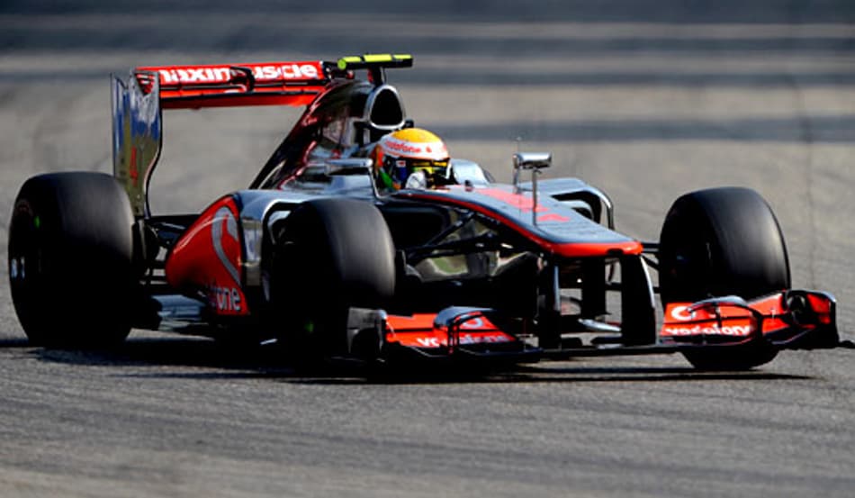 Hamilton puxa primeira fila da McLaren; Massa sai em 3º