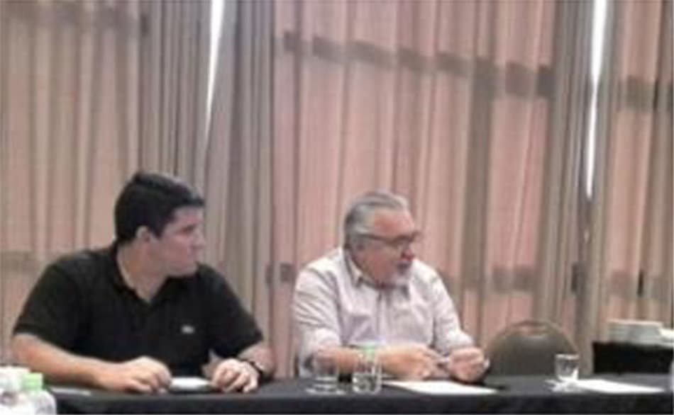 Profissionais do Vasco promovem encontro para debater o futebol