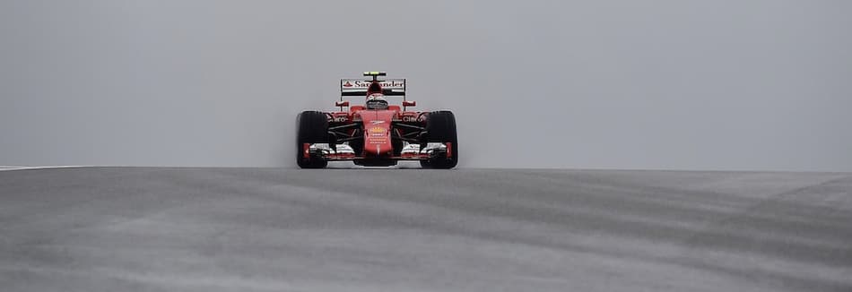 Kimi Raikkonen: "Clima entre a dupla de pilotos da Ferrari é um alívio"