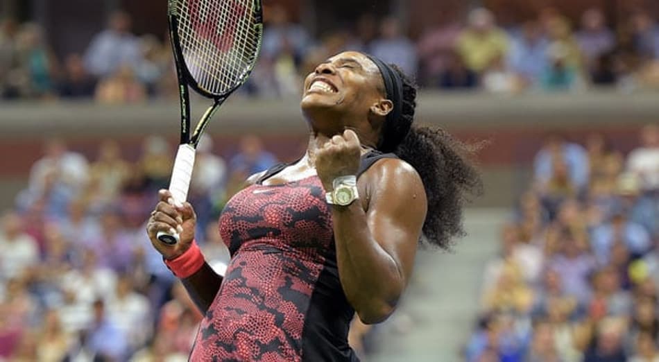 Serena alcança a 150ª semana seguida no topo e caça Navratilova