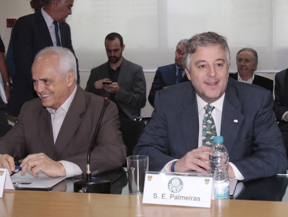 Corinthians, Palmeiras e São Paulo tentam anular cobrança de R$ 300 mi em impostos pela Prefeitura